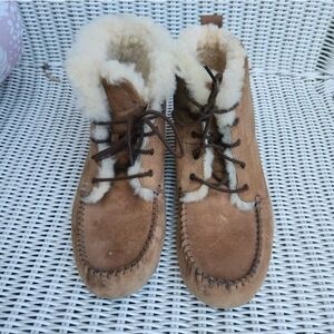 Ugg Boots Chestnut Chickaree 100716 Brown Leather Lace Up Booties Women's Sz 11
